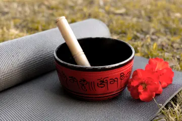 Cómo funciona un cuenco tibetano