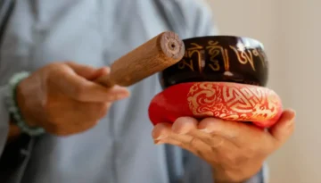 Cómo usar el cuenco tibetano